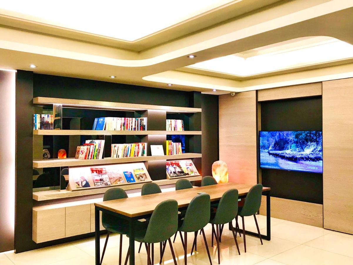 Hub Hotel Huyện Thổ Thành Ngoại thất bức ảnh