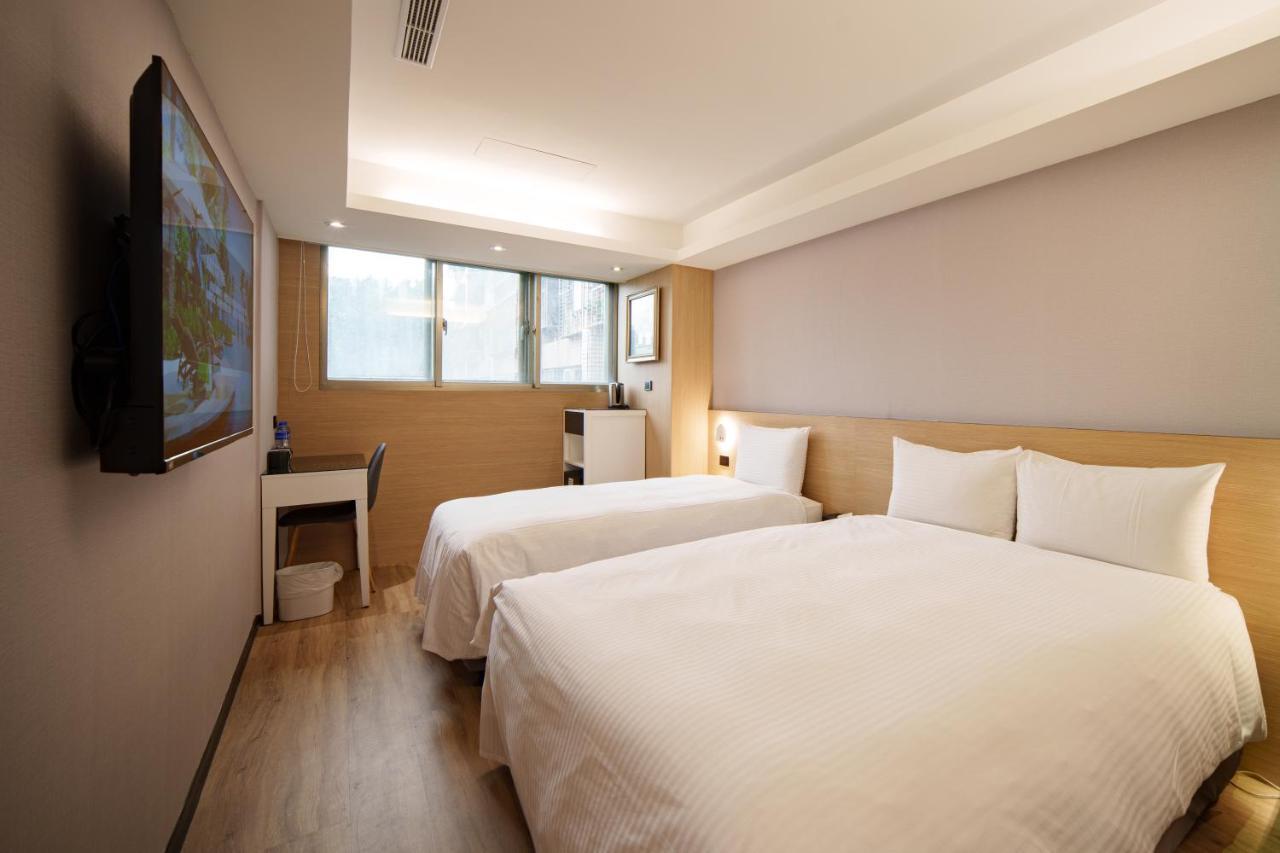 Hub Hotel Huyện Thổ Thành Ngoại thất bức ảnh