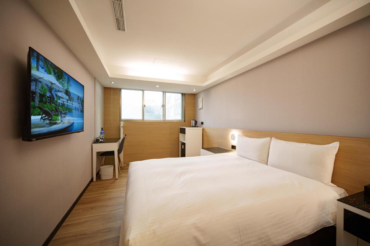 Hub Hotel Huyện Thổ Thành Ngoại thất bức ảnh