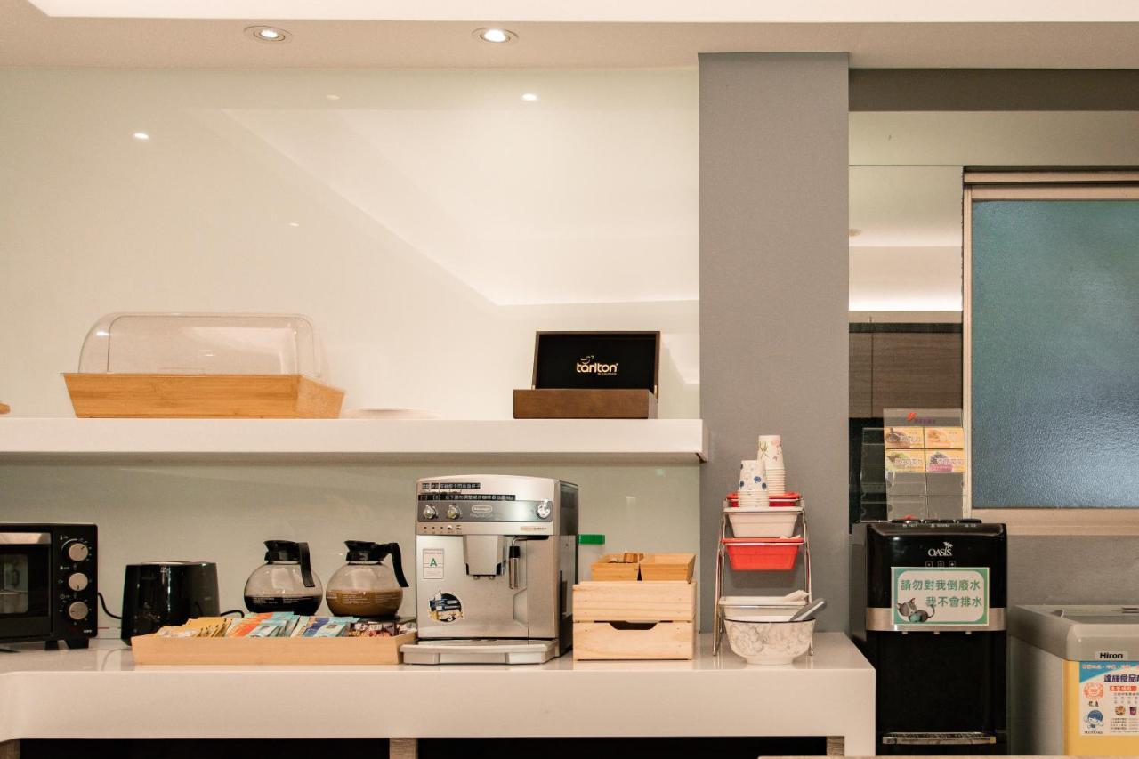 Hub Hotel Huyện Thổ Thành Ngoại thất bức ảnh