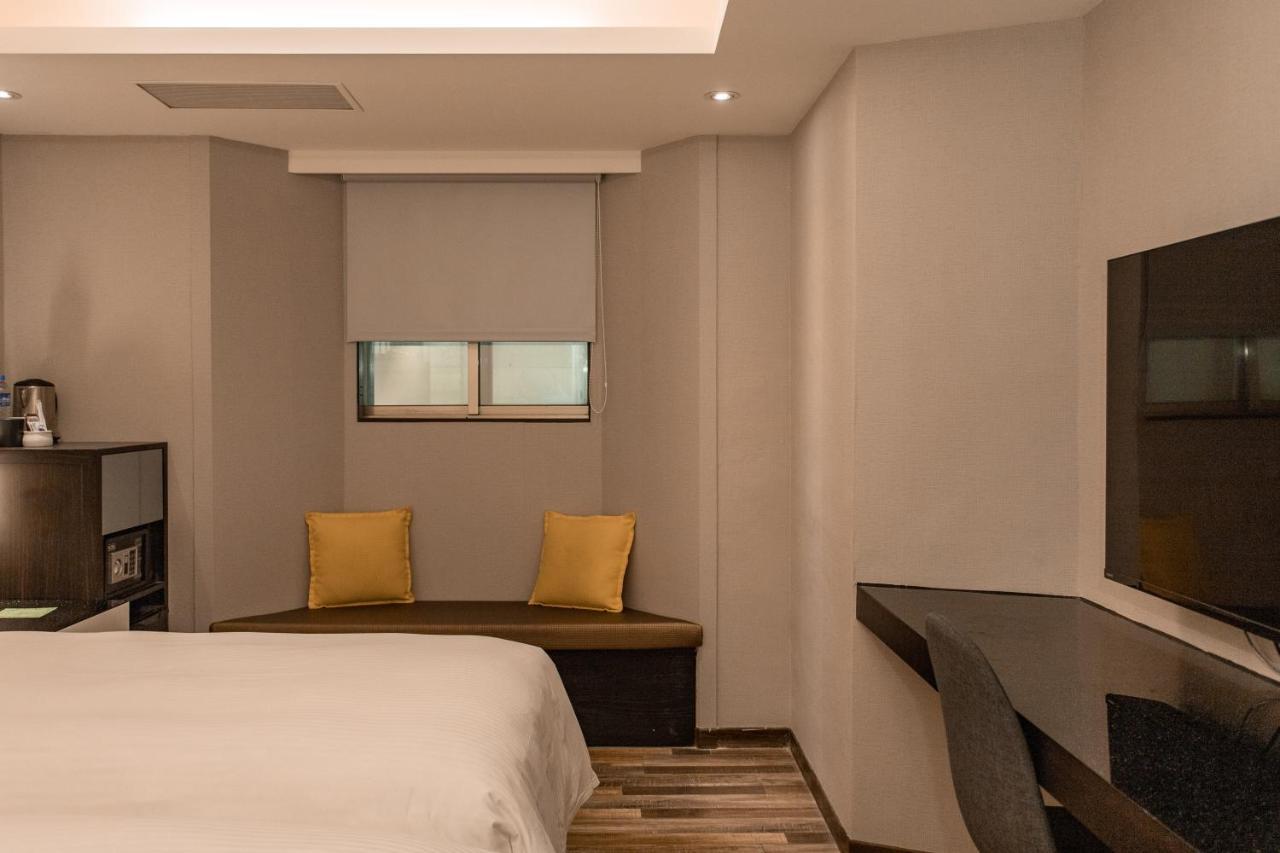 Hub Hotel Huyện Thổ Thành Ngoại thất bức ảnh