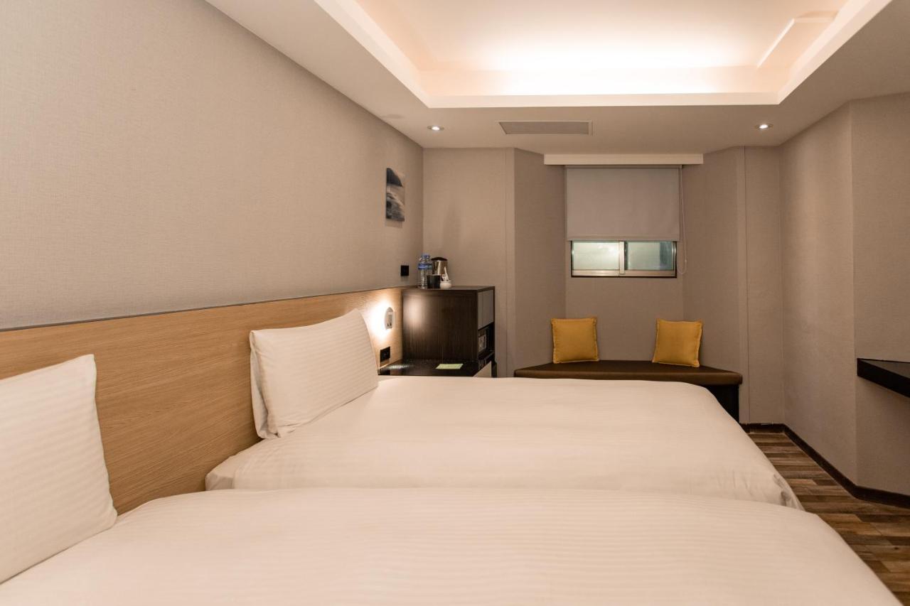 Hub Hotel Huyện Thổ Thành Ngoại thất bức ảnh