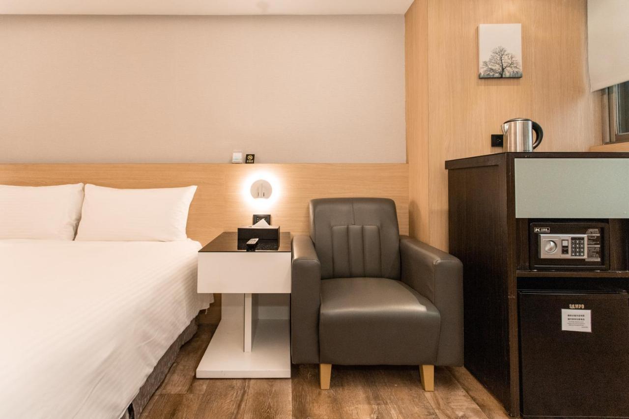 Hub Hotel Huyện Thổ Thành Ngoại thất bức ảnh