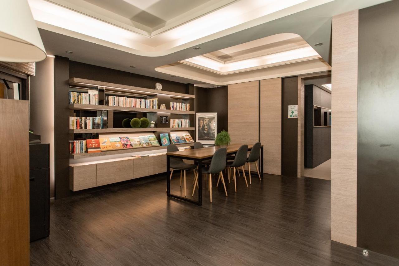 Hub Hotel Huyện Thổ Thành Ngoại thất bức ảnh