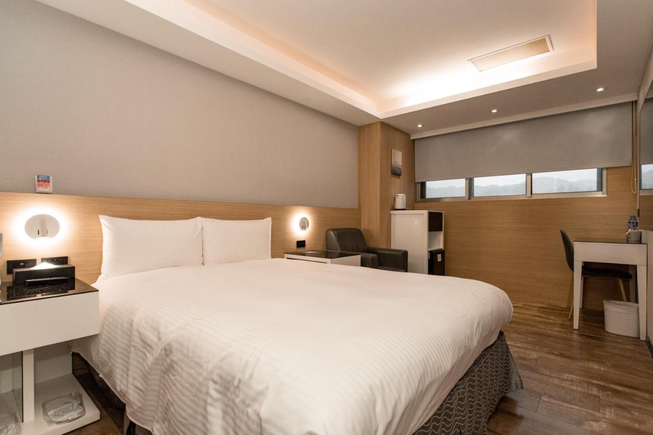 Hub Hotel Huyện Thổ Thành Ngoại thất bức ảnh