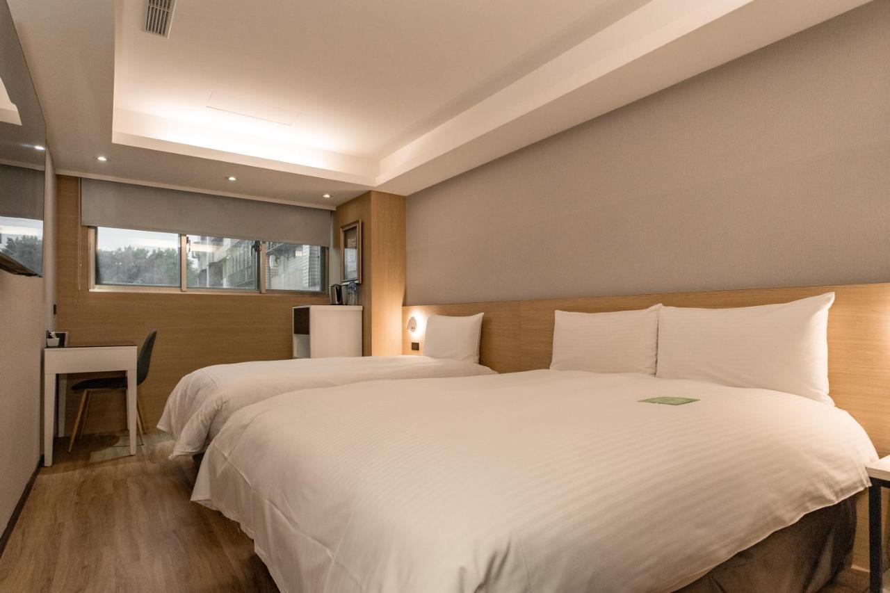 Hub Hotel Huyện Thổ Thành Ngoại thất bức ảnh