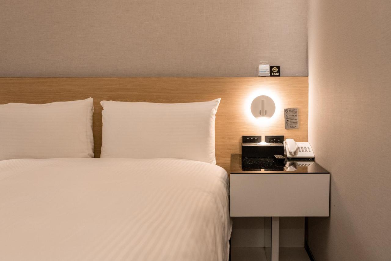 Hub Hotel Huyện Thổ Thành Ngoại thất bức ảnh