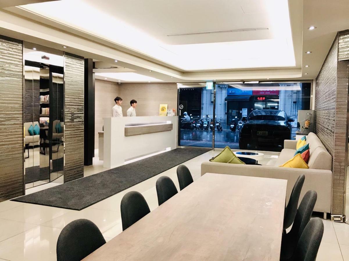 Hub Hotel Huyện Thổ Thành Ngoại thất bức ảnh